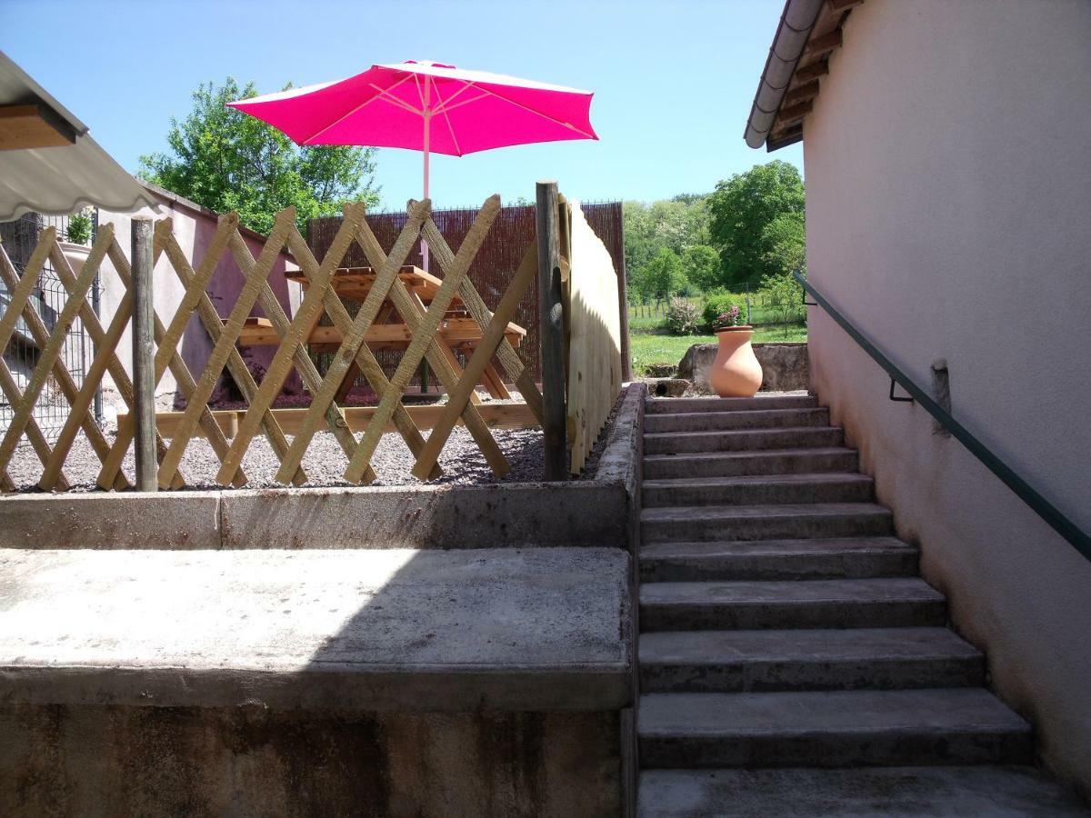 Maison De Vacances Blondefontaine Exterior photo